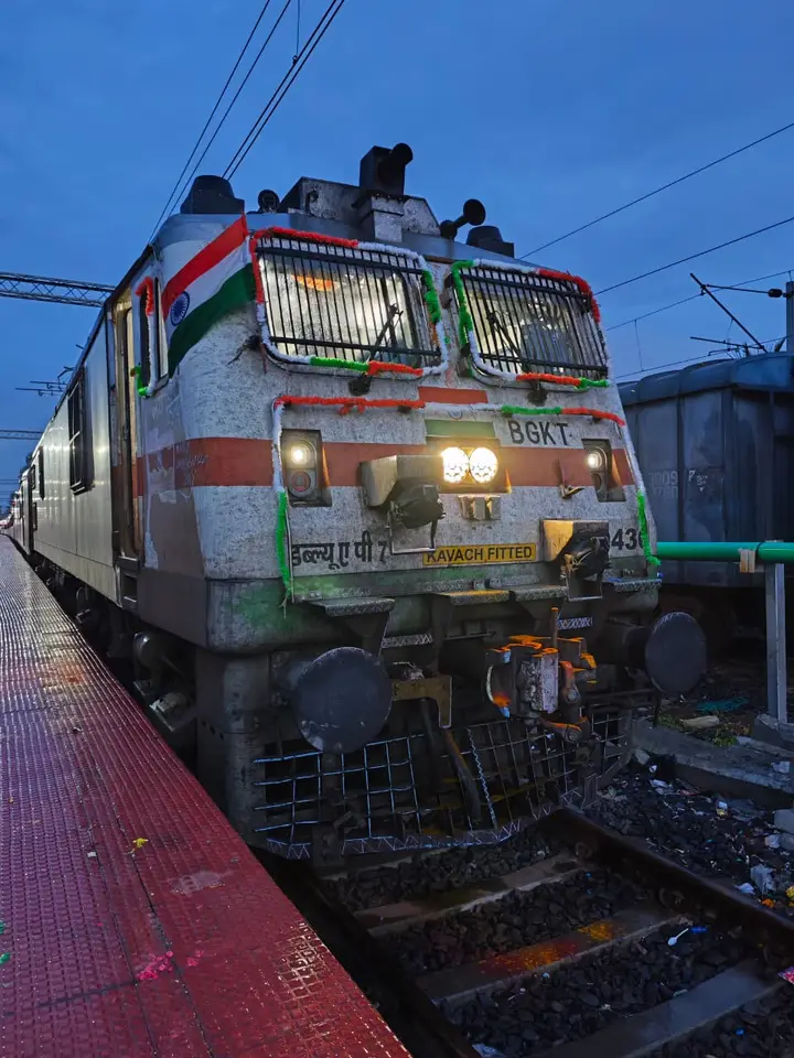Representative Indian Railways gallery image photo 4
