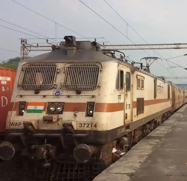 Representative Indian Railways gallery image photo 6