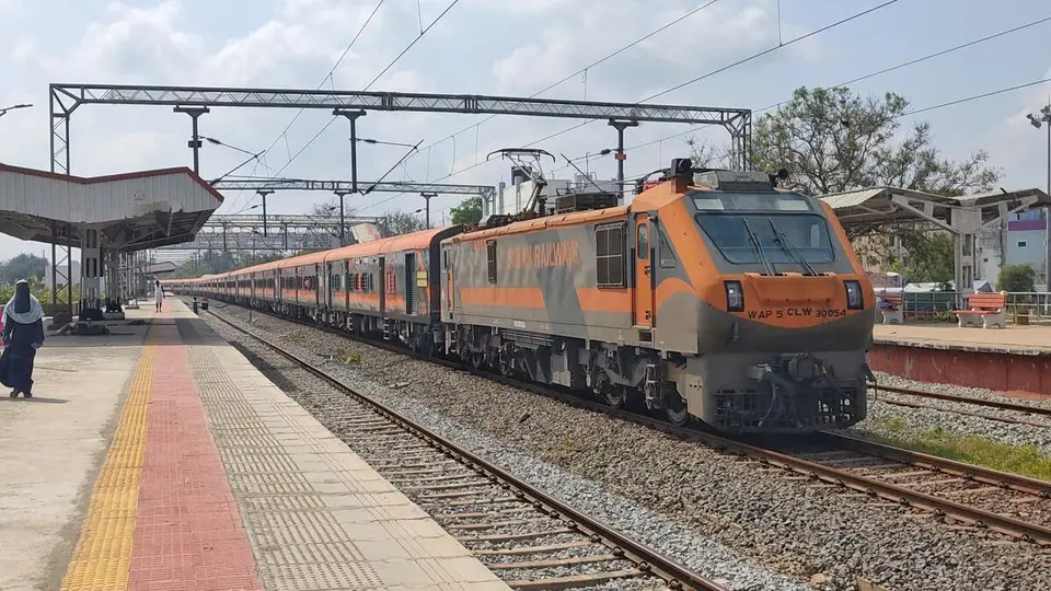 Representative Indian Railways gallery image photo 3