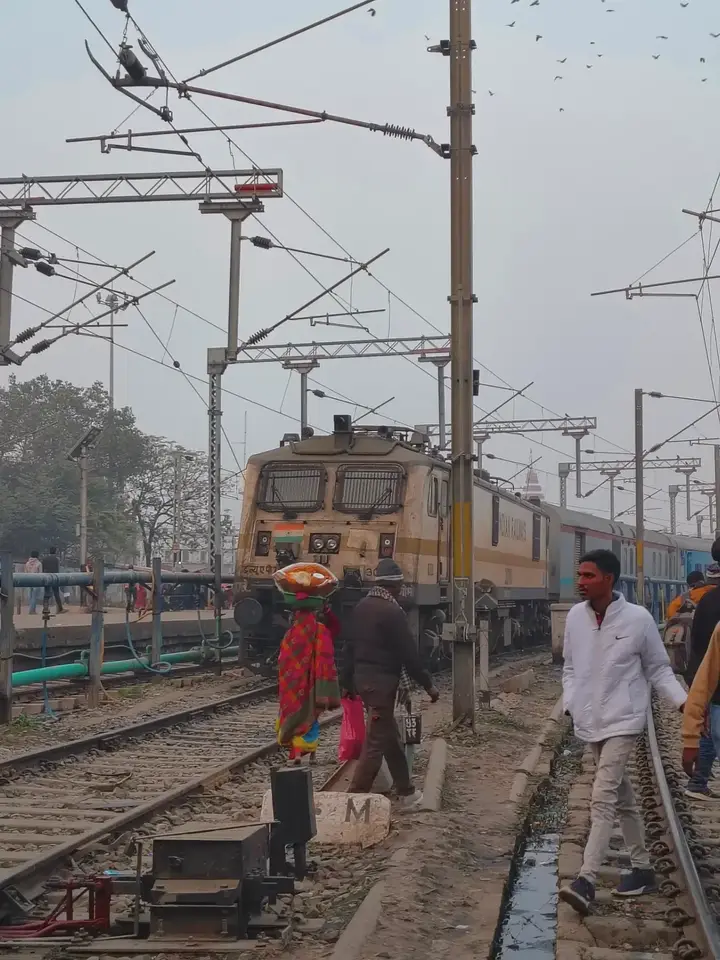 12365 Patna - Ranchi Jan Shatabdi Express train photo 3