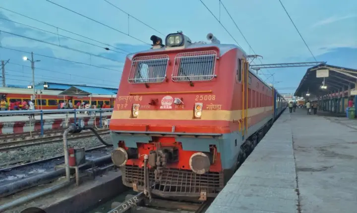 पूर्वा और भोपाल शताब्दी में सफर करते हैं? अब नई दिल्ली नहीं, इन स्टेशनों पर जाना होगा, ऐसी हैं कुल 6 ट्रेनें